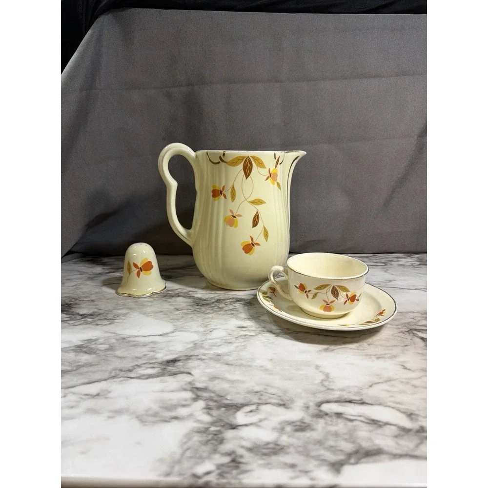 HALL AUTUMN LEAF MIXED LOT~ PITCHER NO LID,‎ CUP, SAUCCER AND SHAKER (2629)